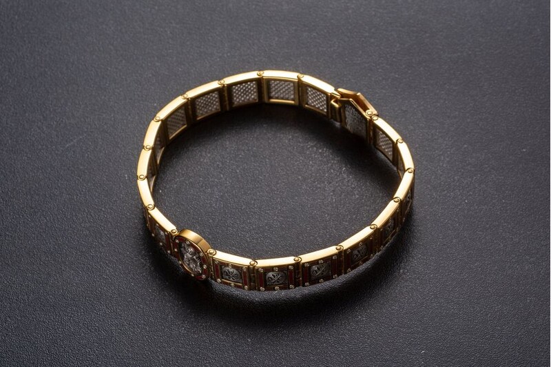 

Икона Божией Матери Умягчение злых сердец (Семистрельная). Браслет с Горячей эмалью.